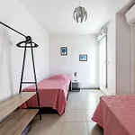 Διαμέρισμα Moderne, Piscine, Parking Prive, Climatisation, 2 Curet