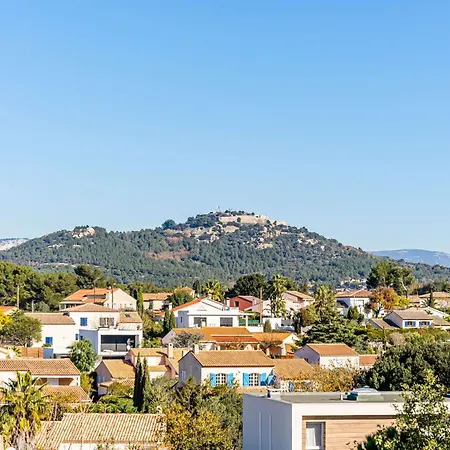 Moderne, Piscine, Parking Prive, Climatisation, 2 Curet